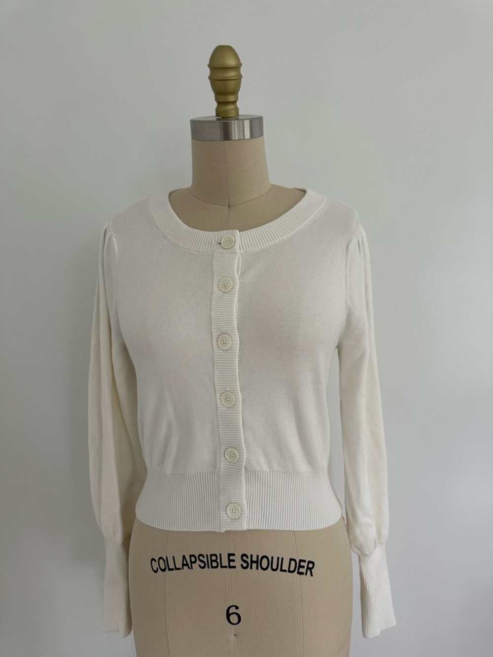 Wilfred Cream Button-Front Cropped Cardigan